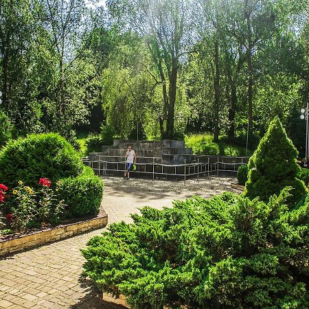 Sanatorium Elite Dnipro Hotel Truskavets Exterior photo