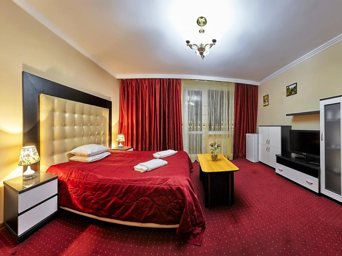 Sanatorium Elite Dnipro Hotel Truskavets Exterior photo