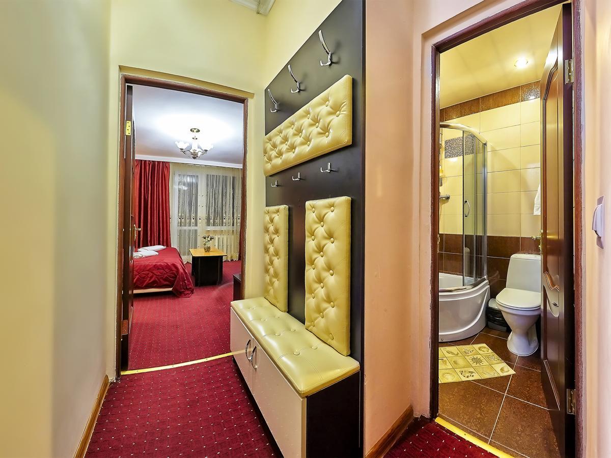 Sanatorium Elite Dnipro Hotel Truskavets Exterior photo